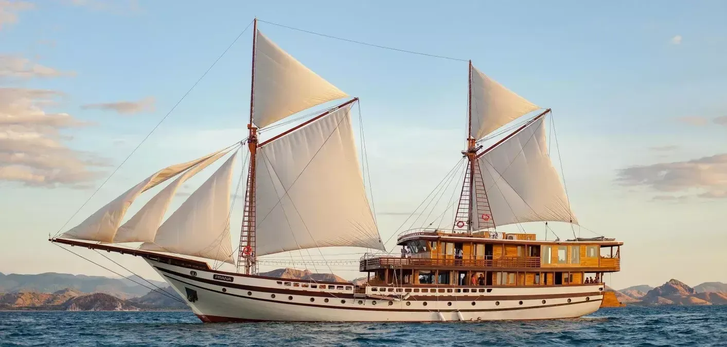Kapal Pinisi Prana — warisan budaya maritim Indonesia